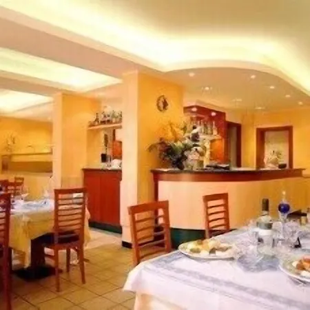 Di Giovanni 3* Μπιμπιόνε